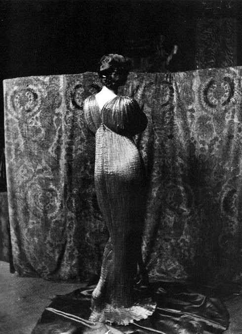 023-mariano-fortuny-theredlist